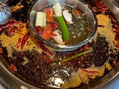 -九尺赵老四鲜鹅肠火锅