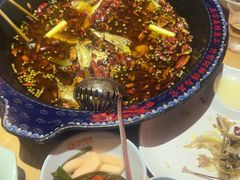 -何师傅美蛙鱼头(汉街店)