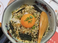 生鸡蛋-肉魁屋·烧肉·烧鸟·酒场(高新店)