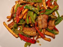 -滩外滩·本帮江浙菜(新天地店)