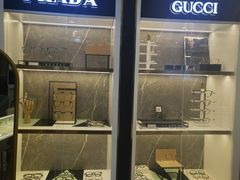 -世纪大明眼镜·林德伯格·蔡司官方授权店(武昌旗舰店)