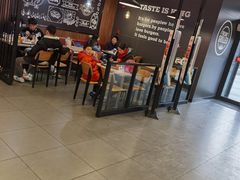 大堂-汉堡王(中央广场店)