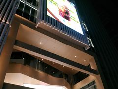 -优衣库(昆明七彩METOWN购物中心店)