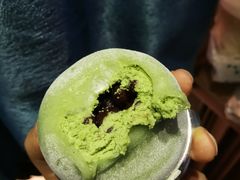 -蜜蜂小象·榴莲千层蛋糕(时代汇11栋店)