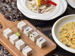 奶香建水芋头糕-熙楼(翠湖店)