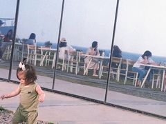 -Cafe Aewol Monsant