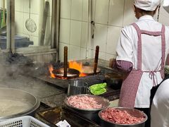 -正宗杨记普洱酸醋米线(总店)