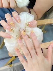 -悦指间美甲美睫