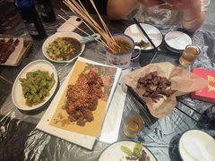 -老班长·小龙虾·鲜货烧烤大排档(金街美地店)