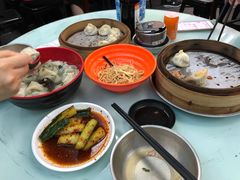 -食惠里小笼包面馆(越秀店)