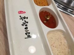 -秋香家韩式炭火烤肉(荷园路店)