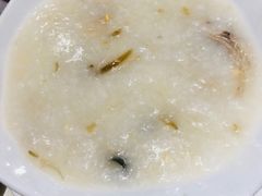 -鸿星海鲜酒家(格兰中心店)