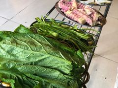 -老石黑山羊毛驴肉火锅(金凯广场店)
