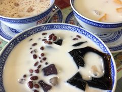-赵记传承特色牛奶甜品(泉城广场店)