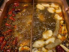 -老牌坊云南鱼豆花火锅(爱建店)