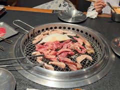 -何发发和牛烧肉·鳗鱼榴莲放题自助(乐峰广场店)