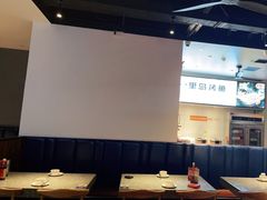 大堂-里岛烤鱼(东港凯虹广场店)