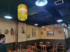 大堂-东镇老火锅(长春路首店)