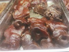 -老鼎万春卤菜(五代传承创始老店)