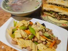 -驴脾气特色炒菜(广渠门内店)