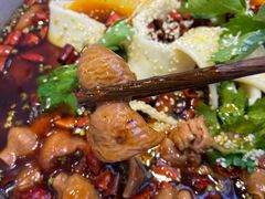 -晓彭肥肠鸡·泡椒鸡火锅(水木天地店)
