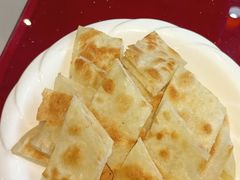 -鸿亨泰杂鱼馆(港馨家园店)