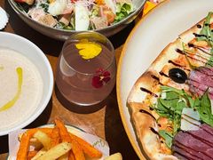 -JINNS锦时 steak&pizza(浸信会礼拜堂旧址店)
