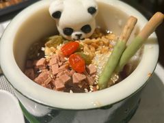 -椒点·川粤精品(香港广场店)