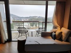 -上海佘山世茂艾美酒店