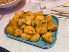 -肥肥虾庄·金牌油焖大虾(首义路店)