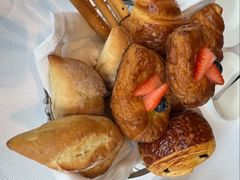 -AZUR聚(香格里拉饭店)