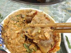 -楼外楼大刀肉传统火锅(西安大路店)