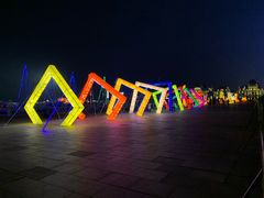 -东港音乐喷泉广场