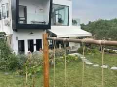 -叁山与肆客服号民宿(龙泉阳光城百工堰公园店)