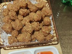 -东口码头·烧鸽子·鱼头泡饼·地方菜(金鹰悦城店)