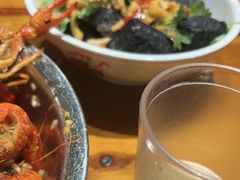 -琥珀老六龙虾(四里河店)