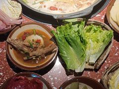 -赵美丽·重庆社区火锅·直营店(火车东站·中豪国际店)