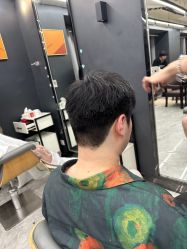 -藤野造型烫发染发