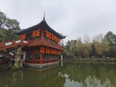 -房湖公园