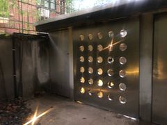 -穹六人间 people 6(岳阳路店)