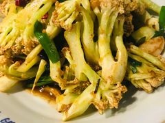 -吃饭皇帝大土家民族菜(正大广场店)