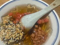 -野山舂·贵州现舂酸汤牛肉(东山店)