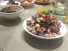 -楚山晓·湖北菜(武汉光谷K11店)