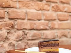 巧克力黄桃慕斯-大酉·M Coffee(北京美术馆店)