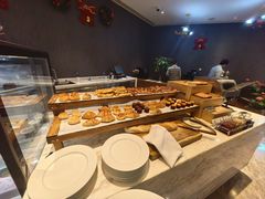 -筠咖啡西餐厅(上海国展宝龙丽筠酒店)