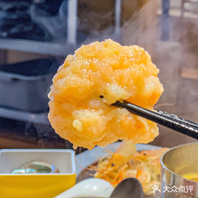 关于我在海鲜火锅大排档把虾滑当馍啃这件事