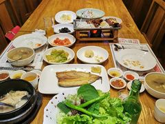 -紫霞门韩国料理烤肉(深南东路店)
