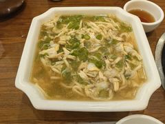 -洁神饭庄·海鲜·青岛菜·30年老字号(五四广场店)