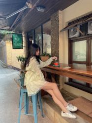 -FRIDAY星期五专业美发沙龙