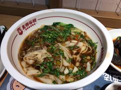 泡椒鸡杂米粉-呷佬·长沙手工米粉(金沙江路店)